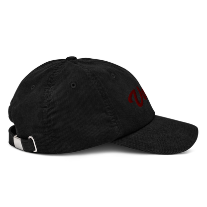 Gorra bordada de pana VERMUT negra